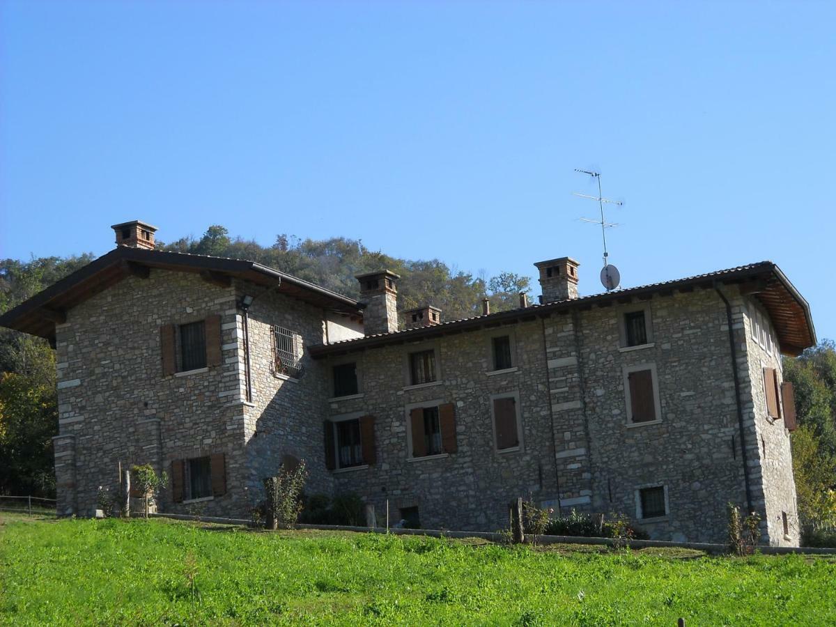 Cascina Valsorda Bed and Breakfast Concesio Buitenkant foto