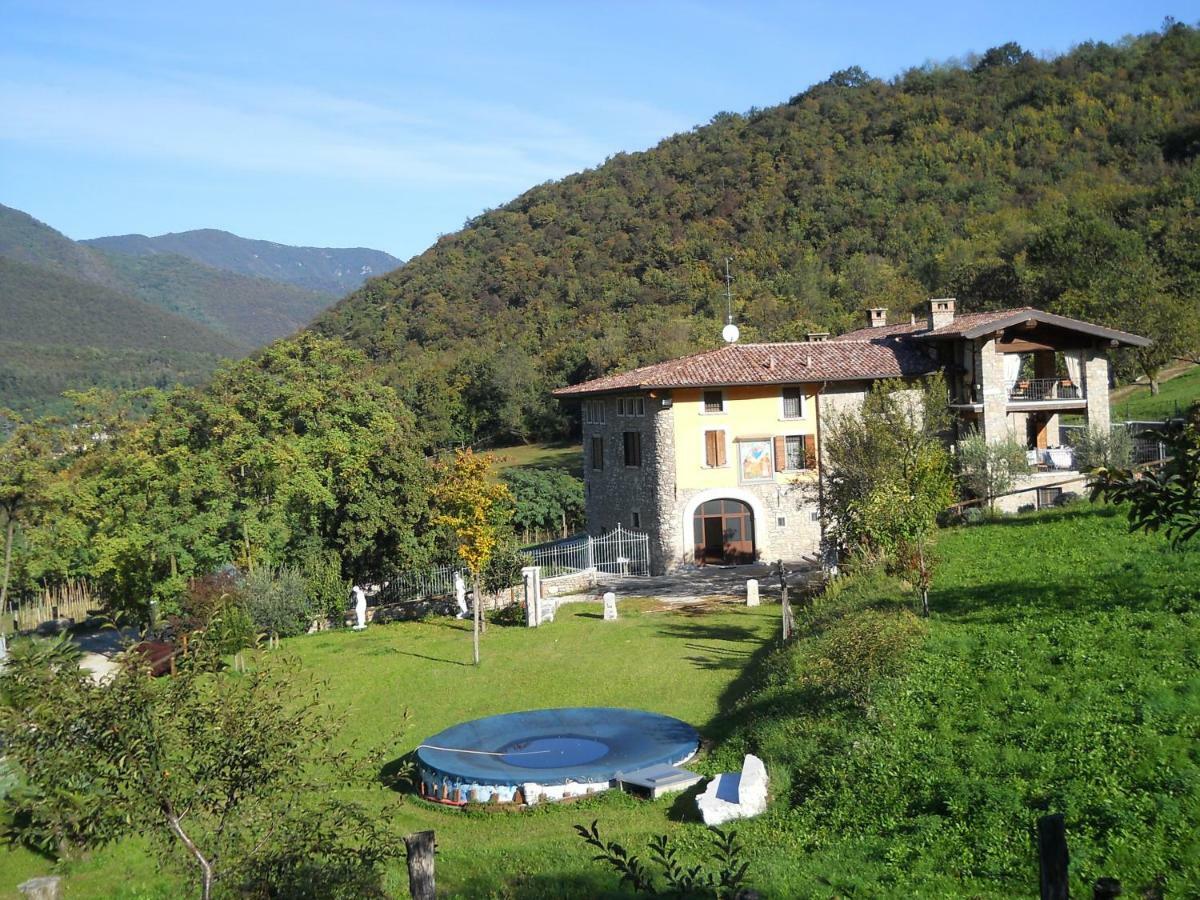 Cascina Valsorda Bed and Breakfast Concesio Buitenkant foto