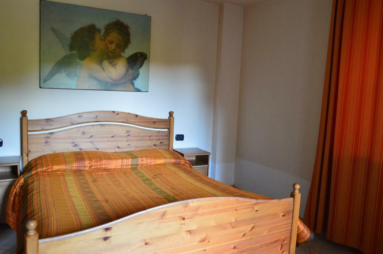 Cascina Valsorda Bed and Breakfast Concesio Buitenkant foto