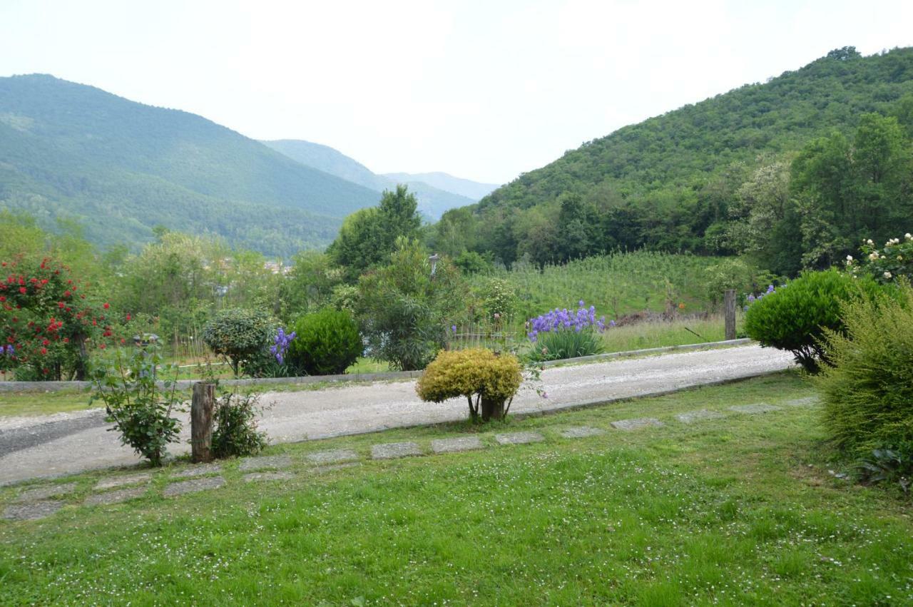Cascina Valsorda Bed and Breakfast Concesio Buitenkant foto