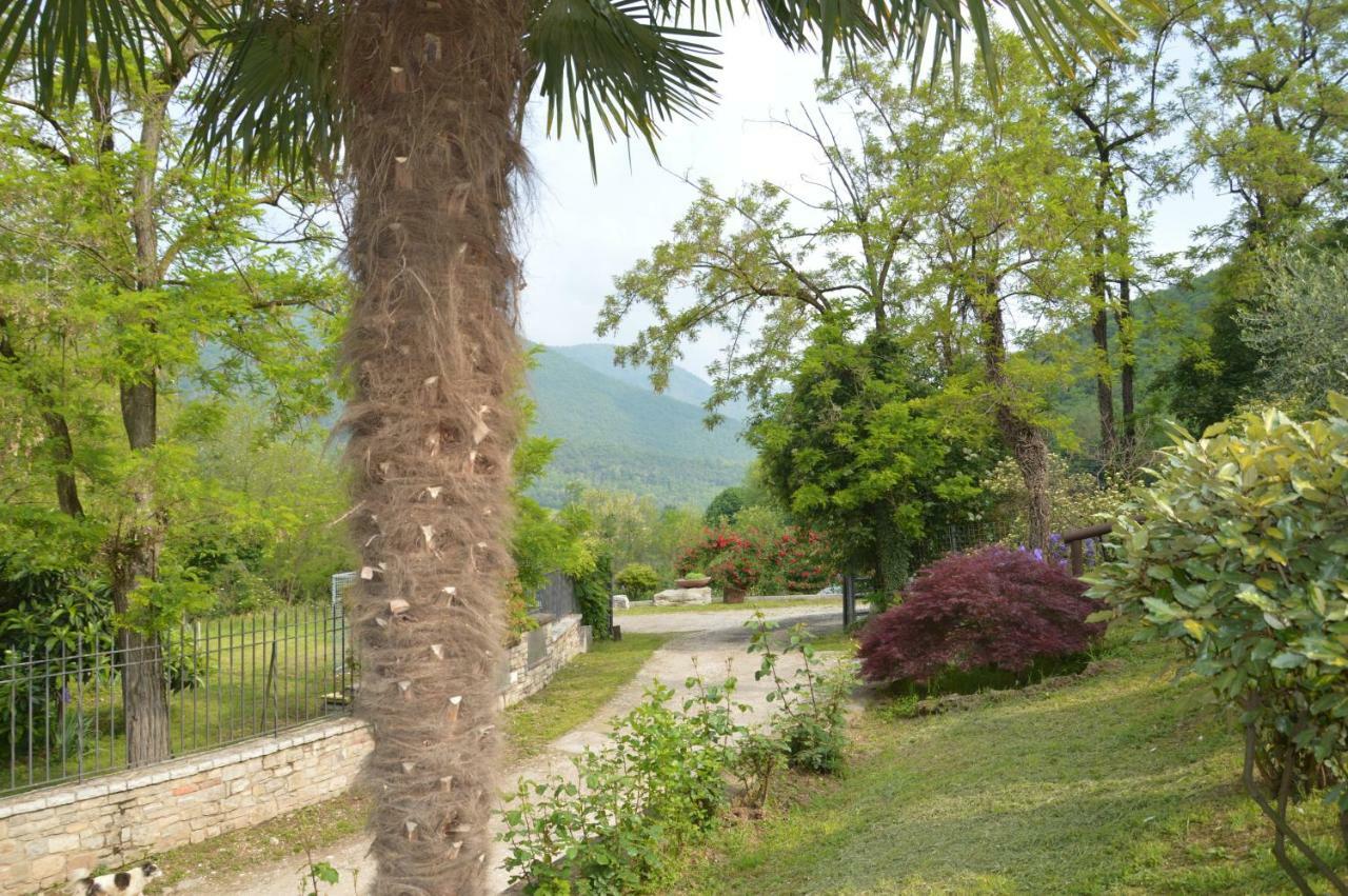Cascina Valsorda Bed and Breakfast Concesio Buitenkant foto